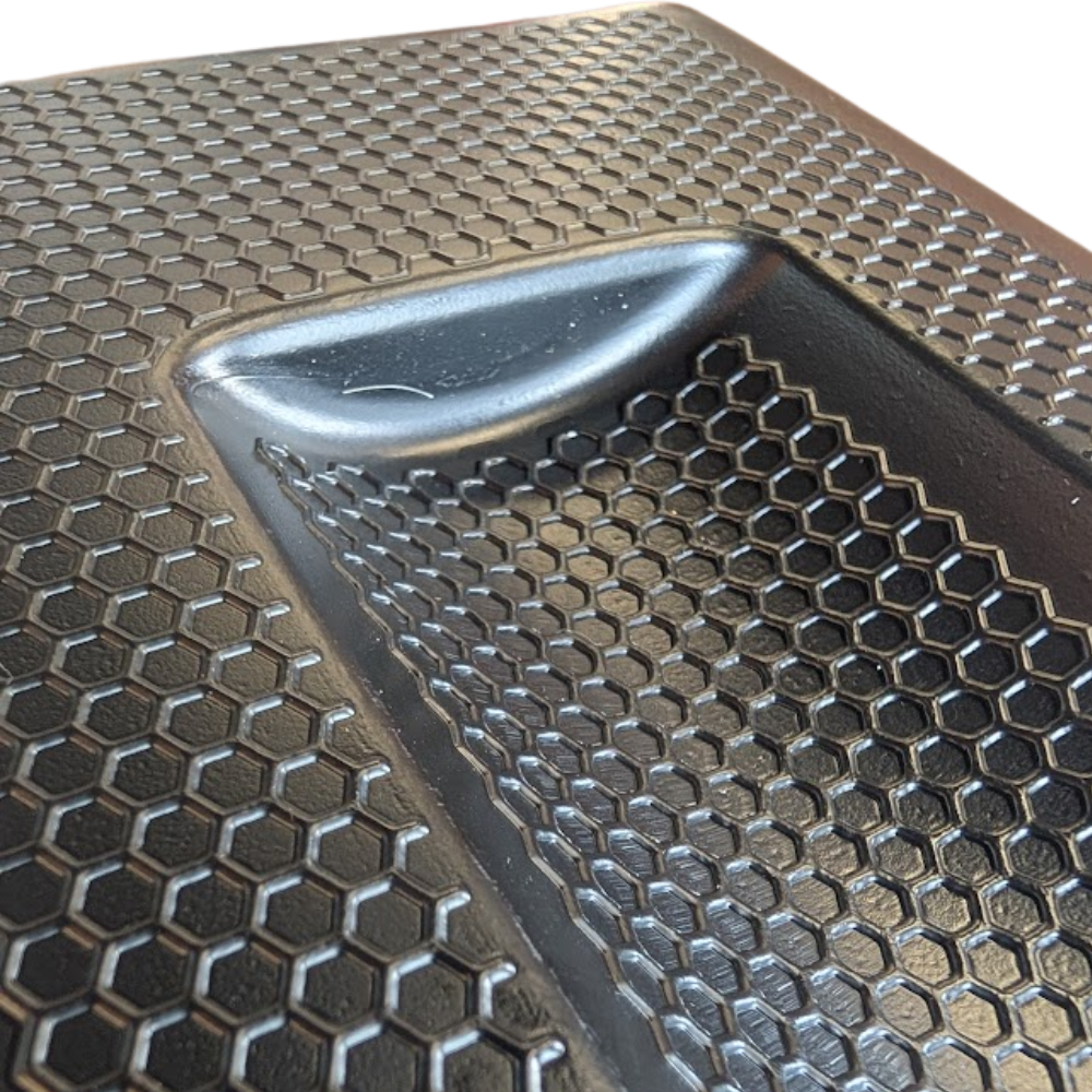 Black Plastic 1 Gallon Feeder Jar