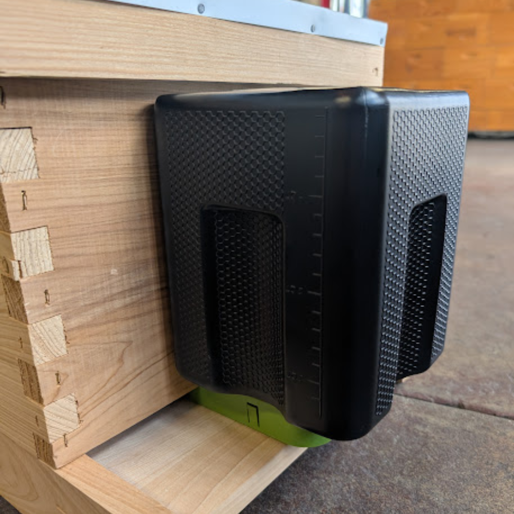 Black Plastic 1 Gallon Feeder Jar