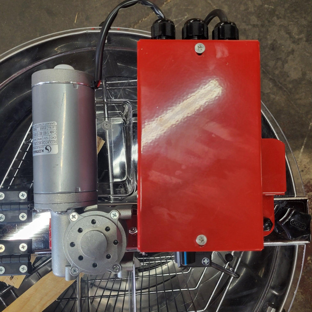 Civan Electric 9 Frame Honey Extractor 3t and 6r / 6r