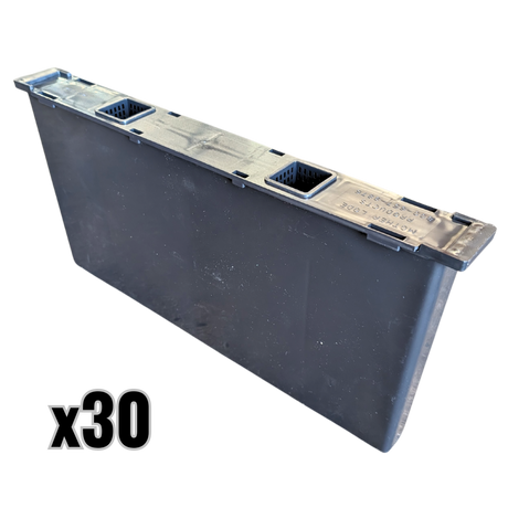 Deep Internal Frame Feeder with Ladders