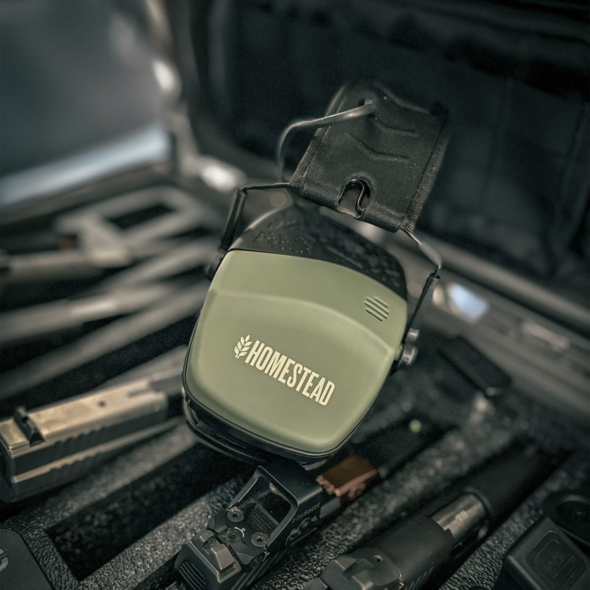 Homestead Edition ISOtunes Sport Defy Slim BT