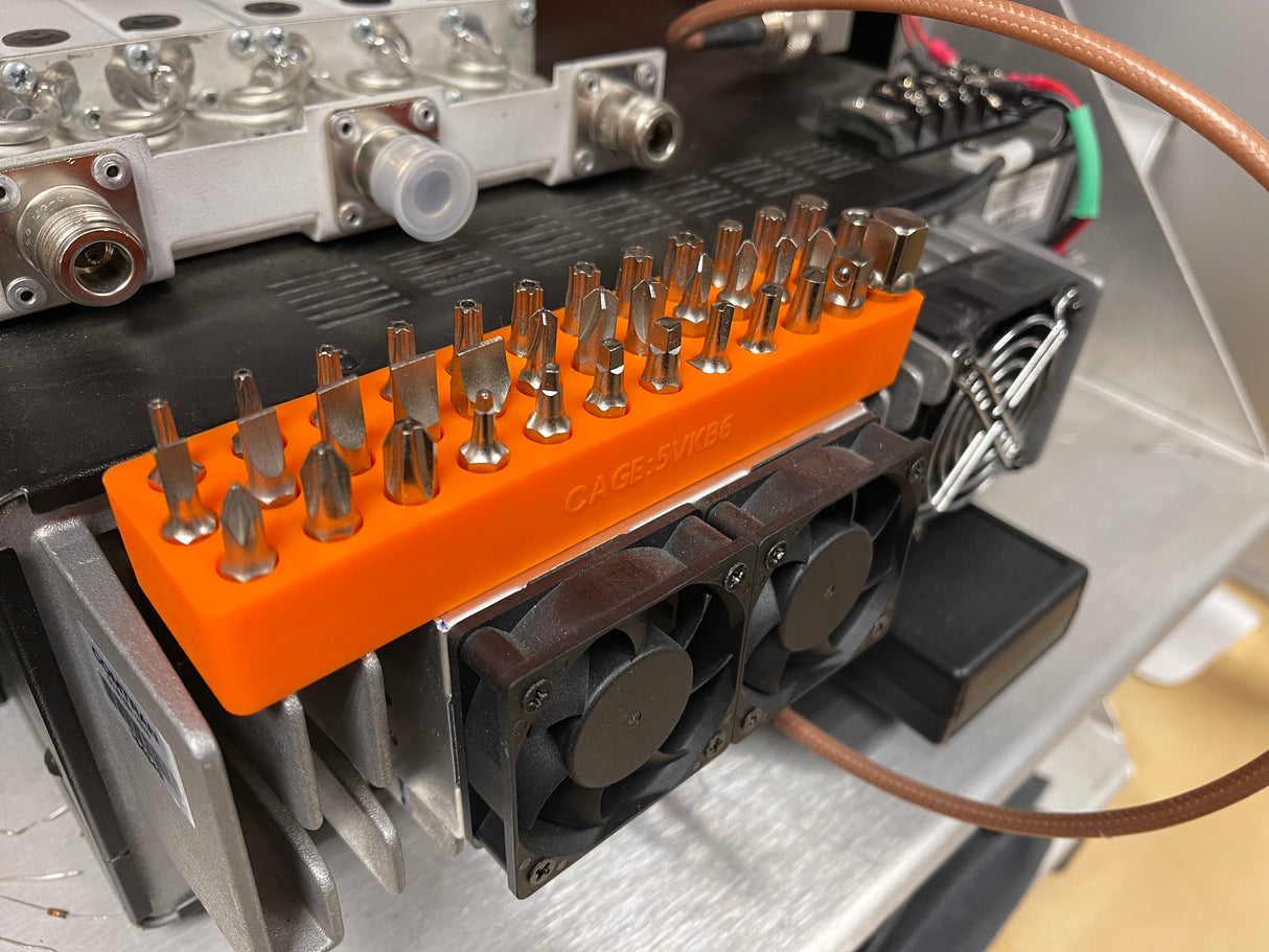 On The Go Bit Holder - Non Slip π₯ Overstock Sale! π₯