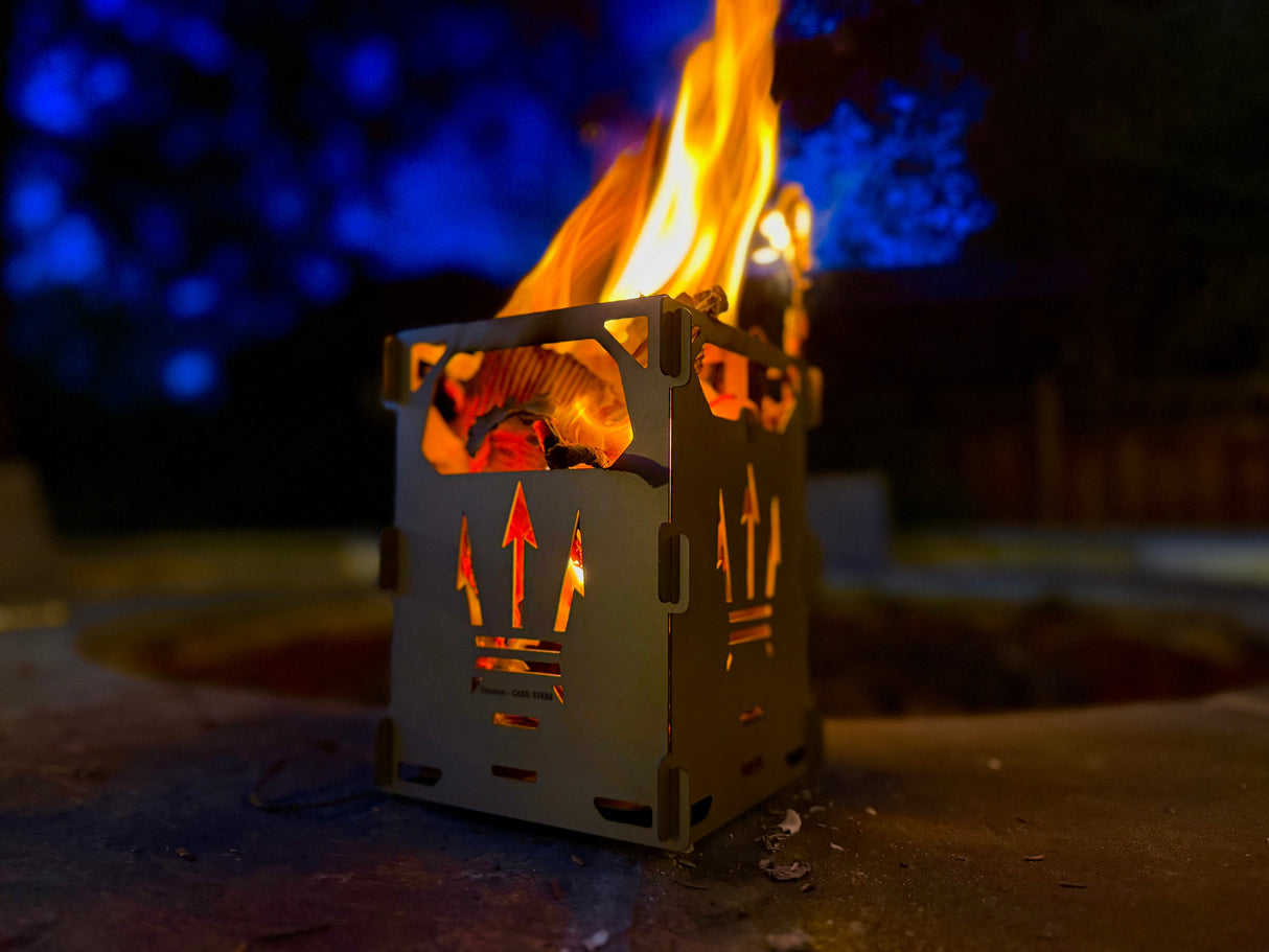 Ultra-Light Collapsible Titanium Pocket Stove by Maratac®