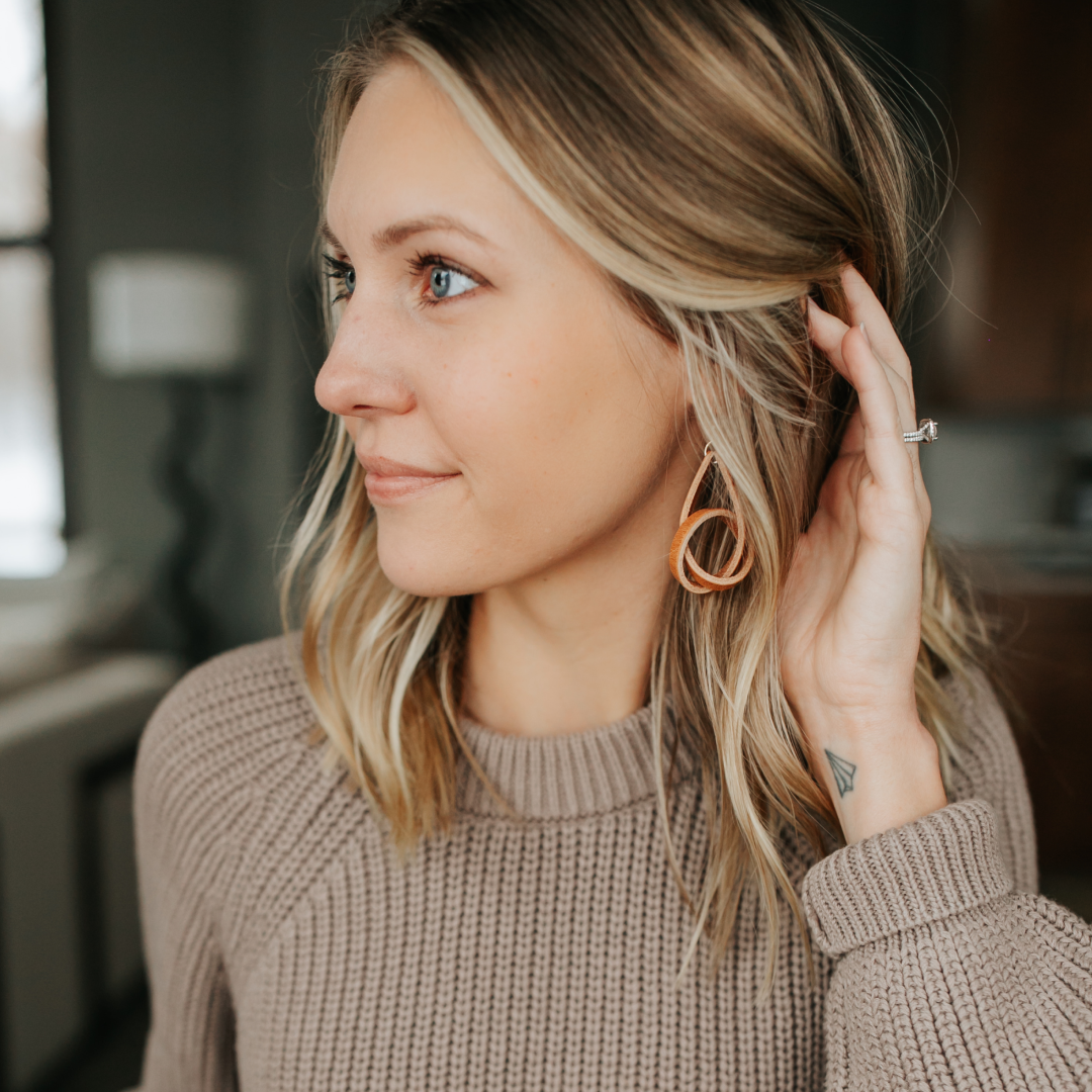 Knot Earring