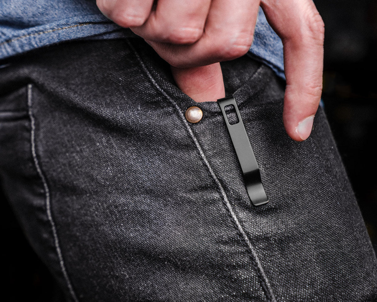 Lander 1 Pocket Knife - Blue G10 - D2