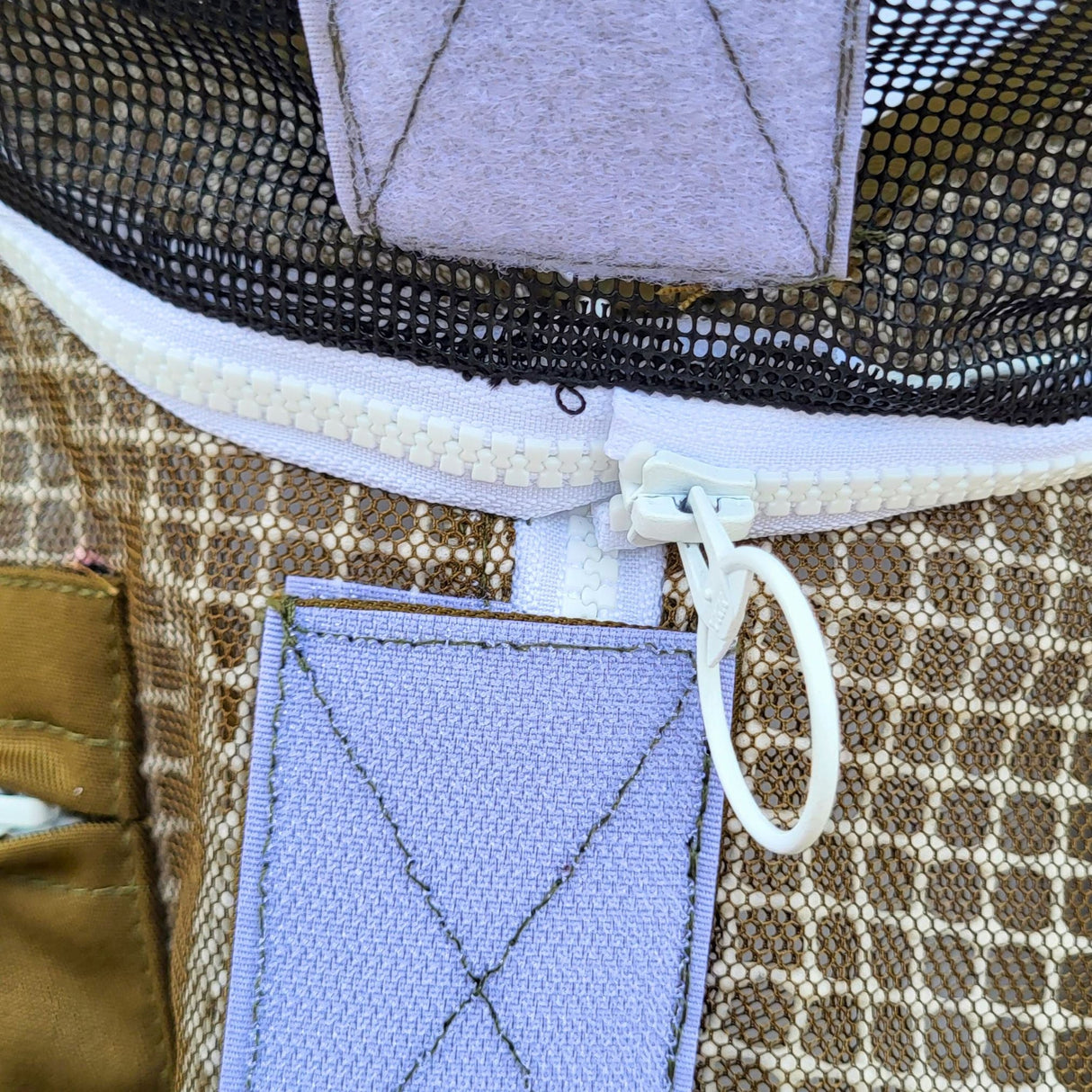 Round or Fencing Beekeeping Veil