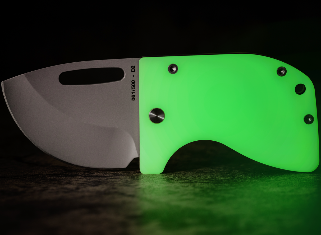 D2 Re-Action - Ti ( UGM GLOW ) Folder - Knife š„ Sale š„