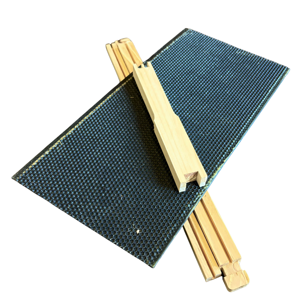 Deep 9 1/8-Inch Langsroth Frame, Grooved Top / Grooved Bottom With Double Wax Foundation