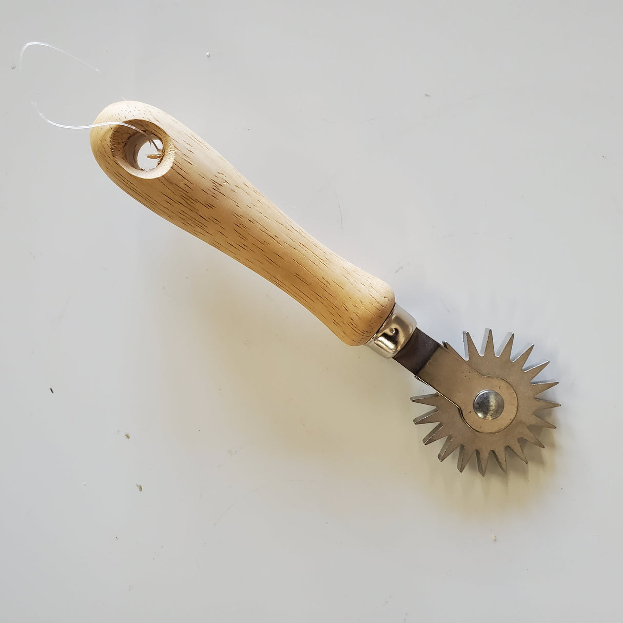 Wire Spur Embedder Wheel