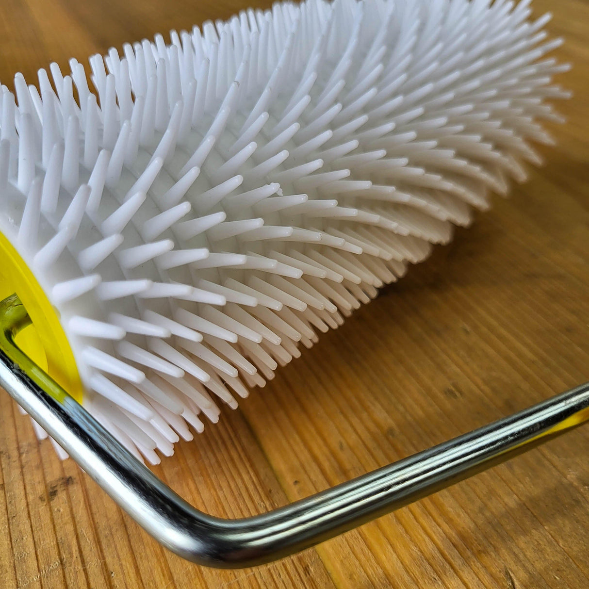 XL Uncapping Punch Roller