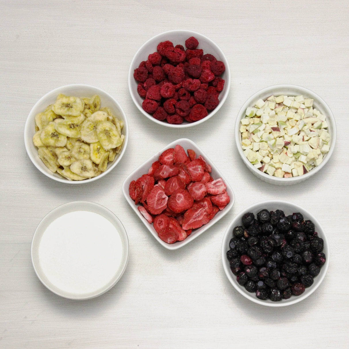 Dehydrated & Freeze Dried Fruit Variety Pail, 86 Servings