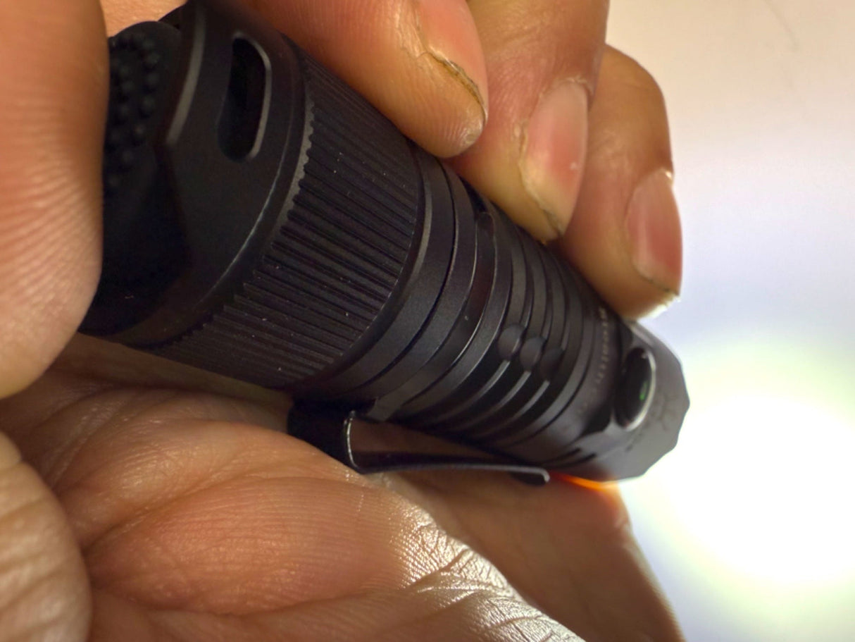 Stealth Core Flood 18350 Flashlight by Maratac® ( New )