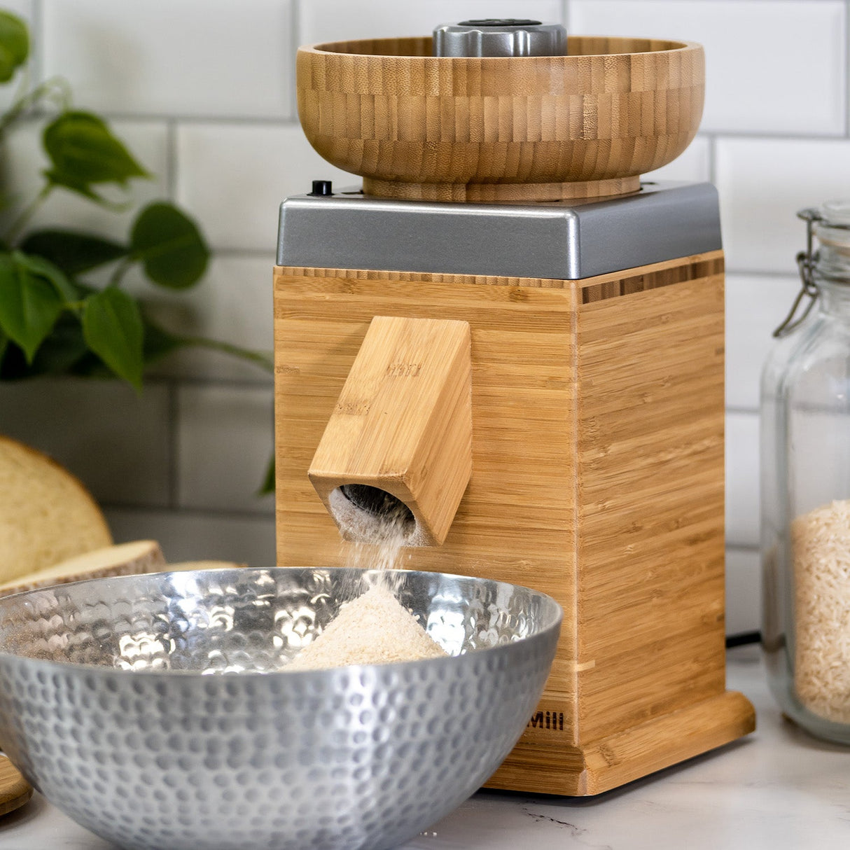 Harvest Grain Mill - Silver