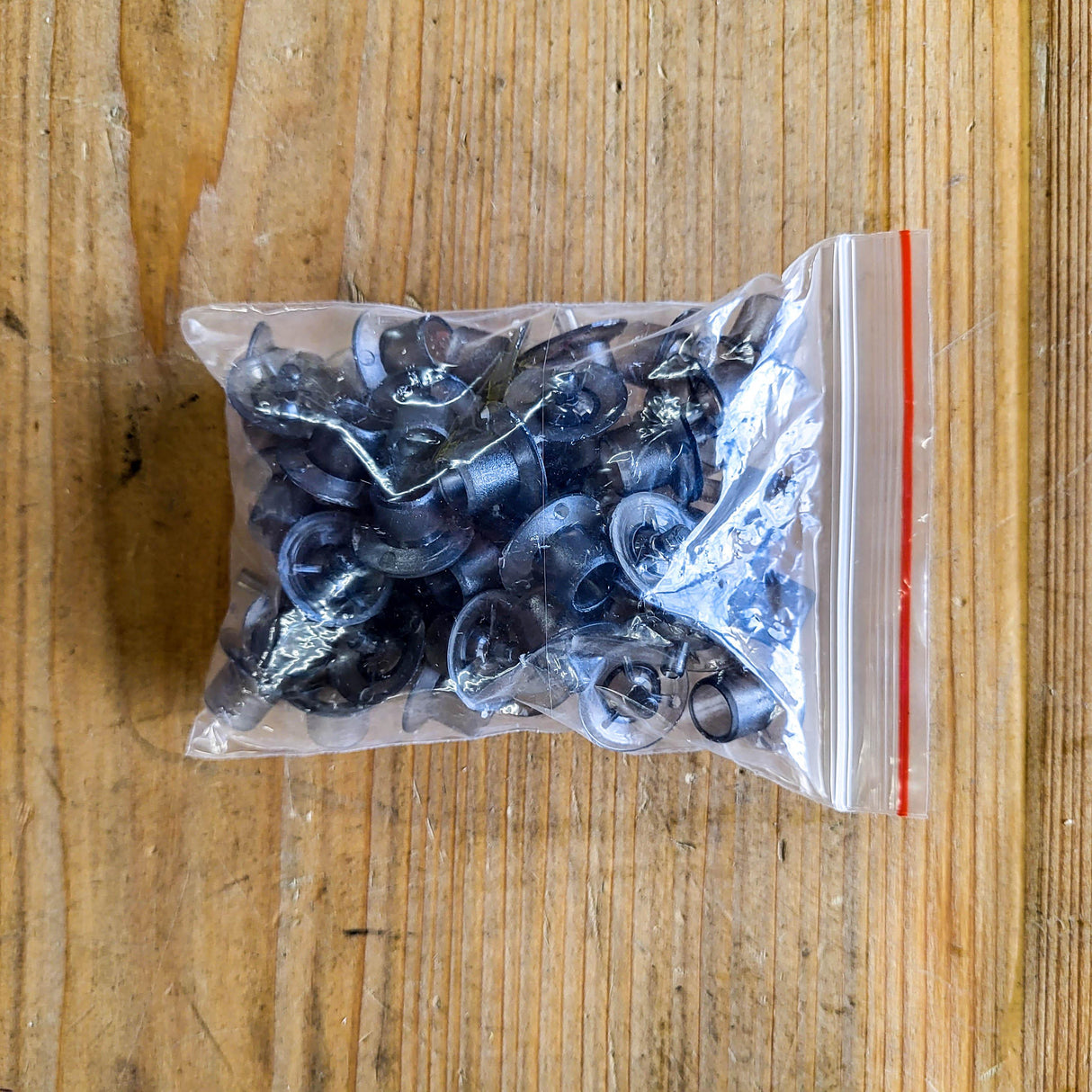 JZBZ Queen Cell Frame Starter Kit