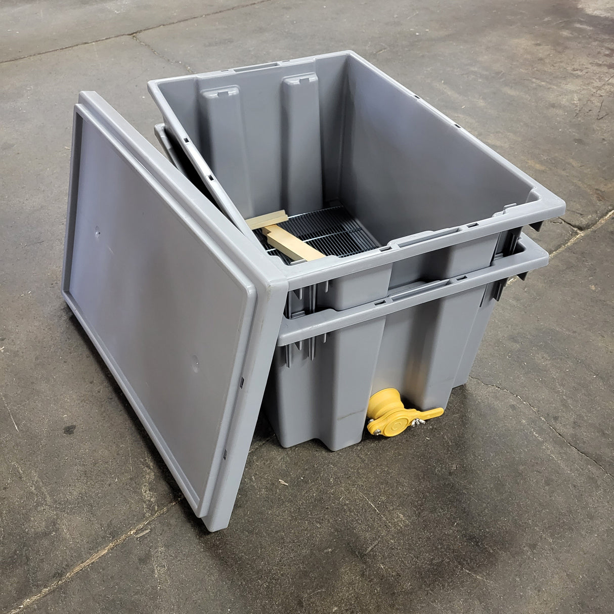 Rental - Honey Extractor Kit 3 Frame Manual
