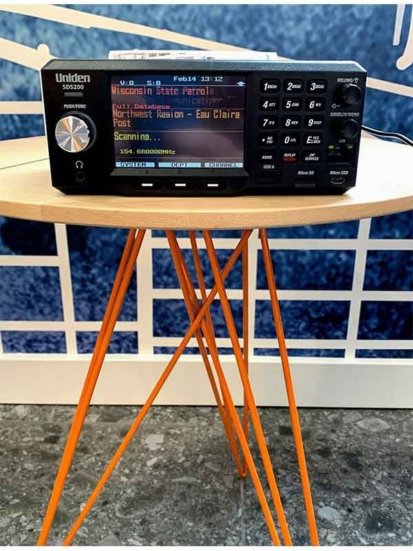 SDS200 Uniden Police Scanner