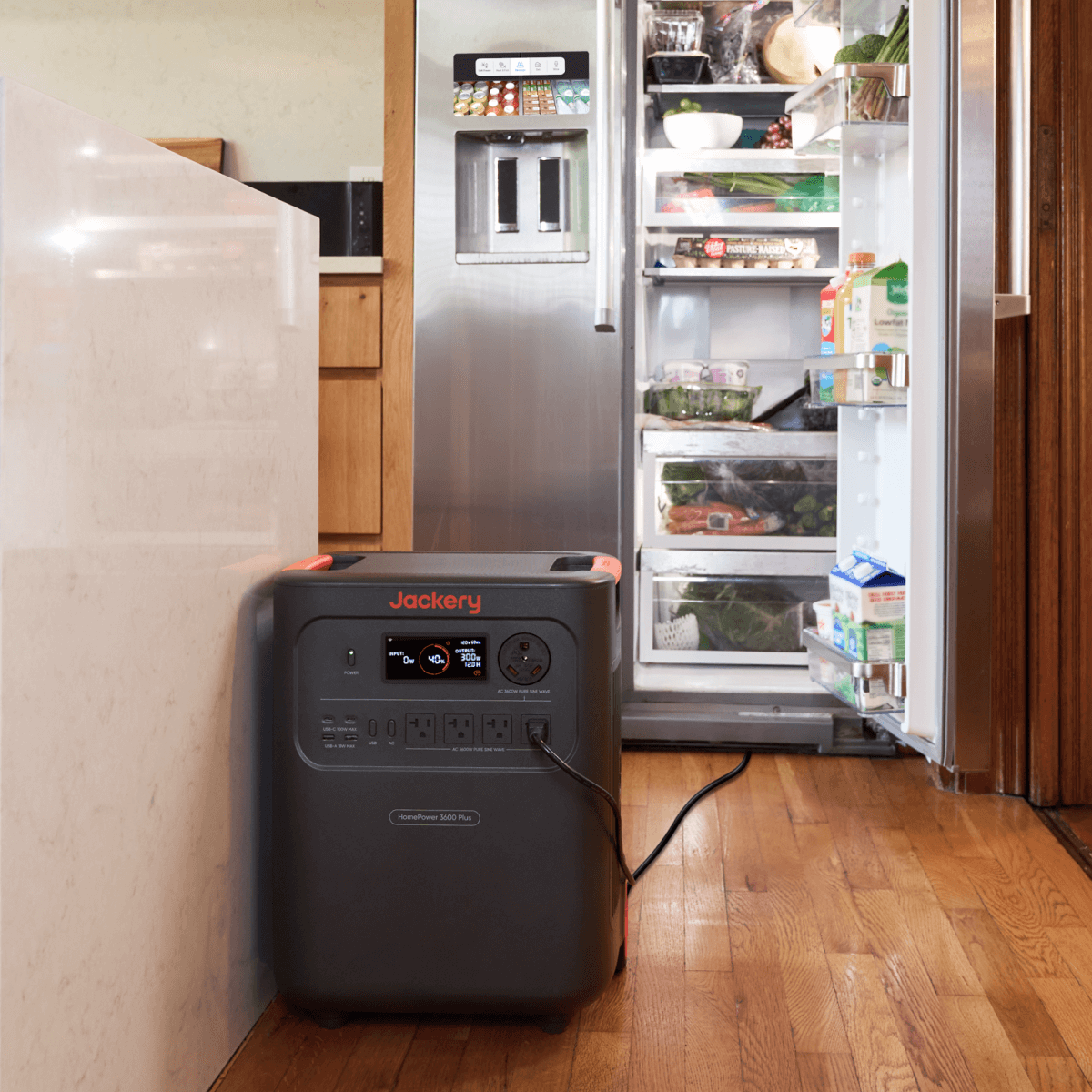 Jackery Solar Generator  HomePower 3600 Plus