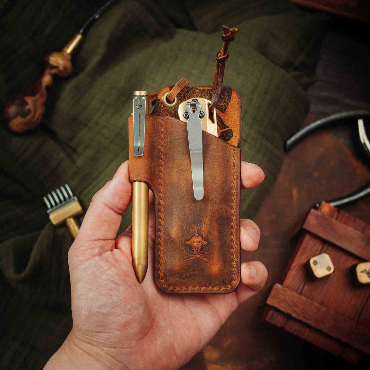 EDC Pocket Organizer - First Mate v3 | Leather Pocket Carrier